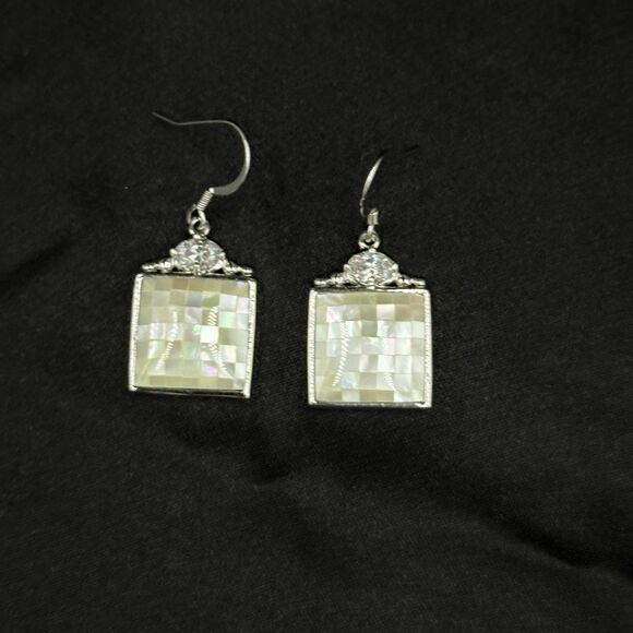 NEW Park Lane Mother-of-Pearl Mosaic Necklace & Earring Set - Picture 7 of 8